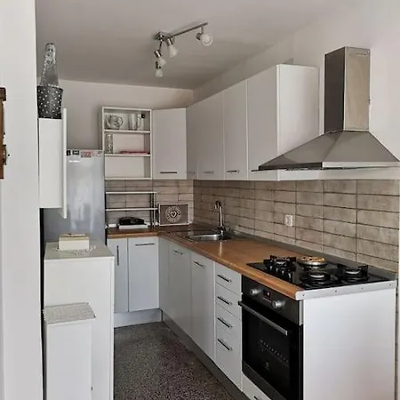 Leda Апартаменти *