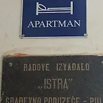 Leda * Πούλα