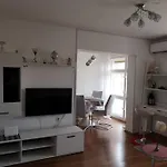Διαμέρισμα Leda Πούλα
